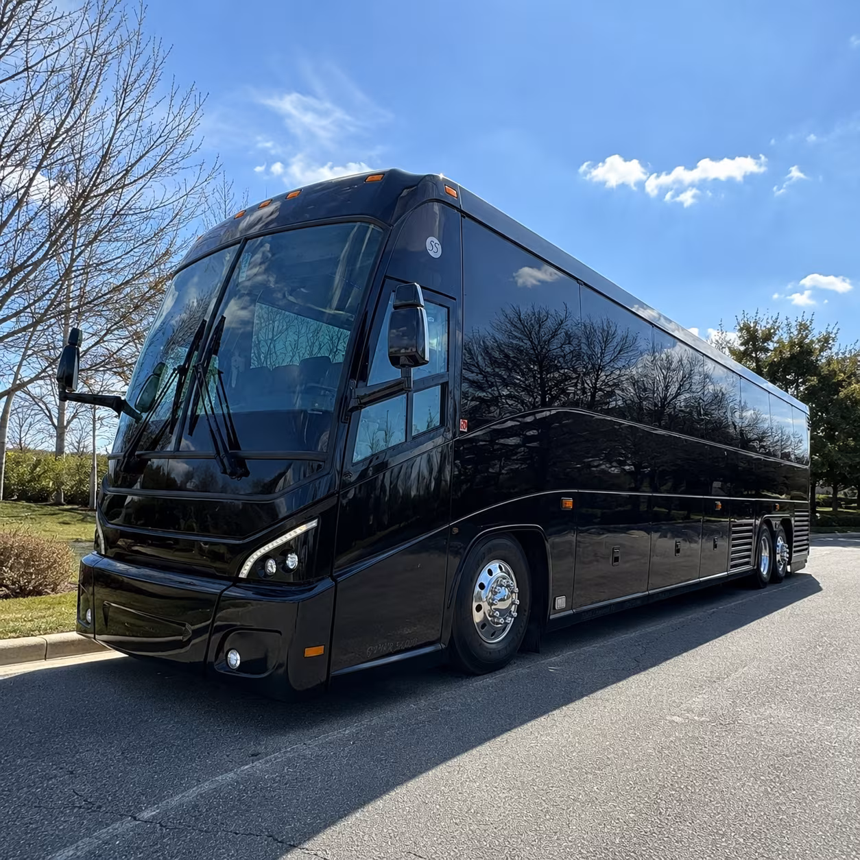 daily commuter shuttles along the us 97 corridor
