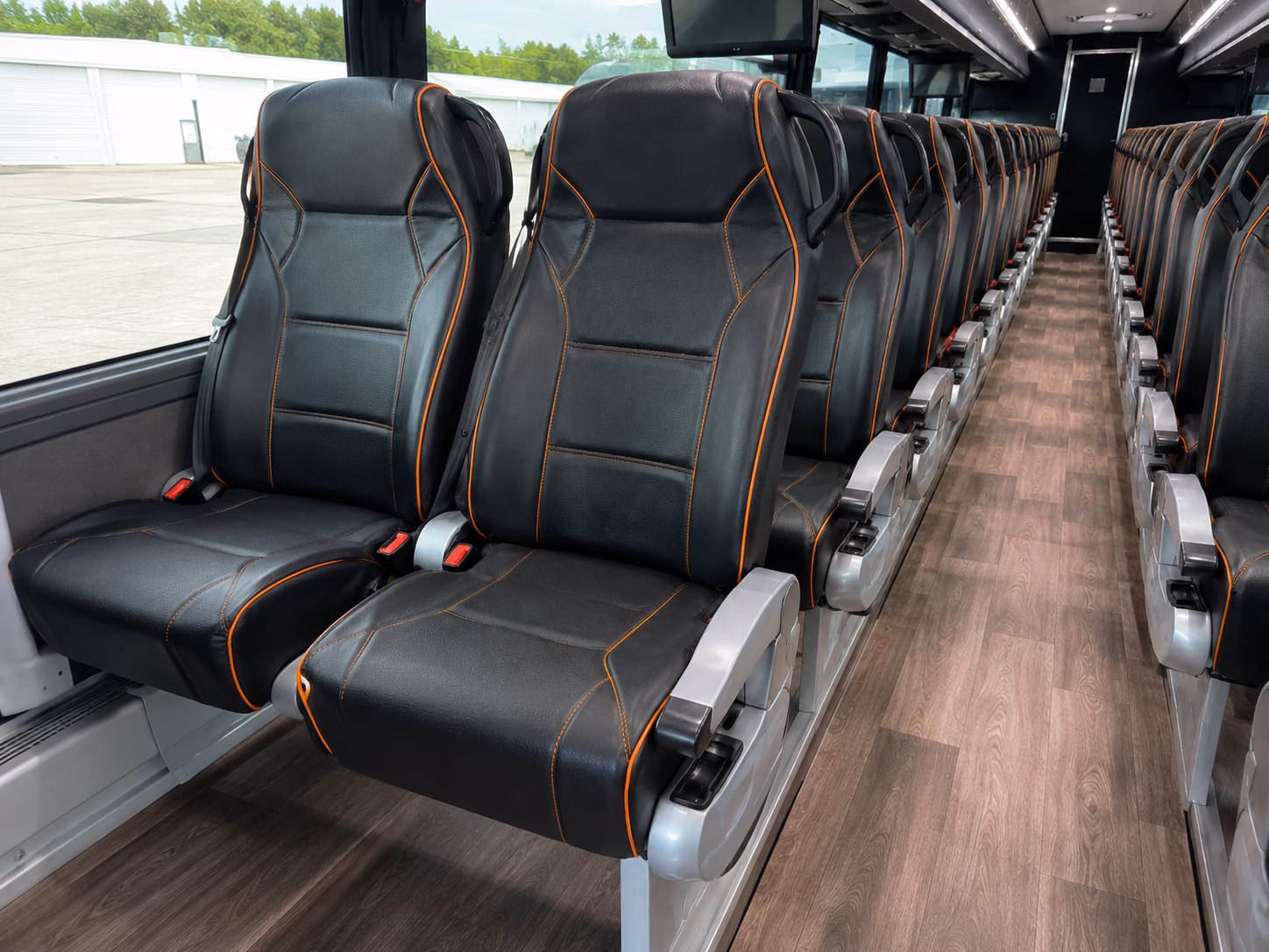 waiting on guests flying into redmond add an airport shuttle to your wedding weekend